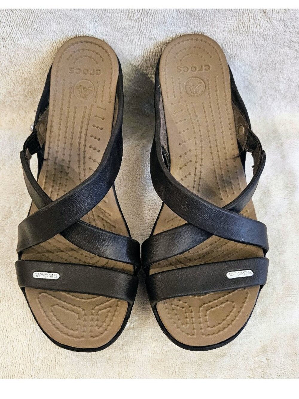 Crocs Cyprus IV Heel Slip-On Sandals in Espresso/Mushroom - Picture 2 of 8